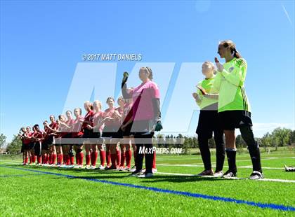 Thumbnail 3 in Kent Denver vs. Denver Science & Tech Stapleton (CHSAA 3A 2nd Round) photogallery.
