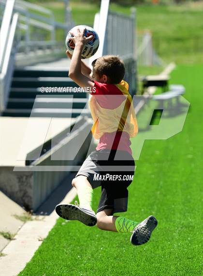 Thumbnail 1 in Kent Denver vs. Denver Science & Tech Stapleton (CHSAA 3A 2nd Round) photogallery.