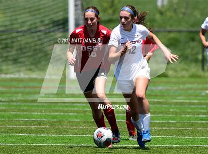 Thumbnail 3 in Kent Denver vs. Denver Science & Tech Stapleton (CHSAA 3A 2nd Round) photogallery.