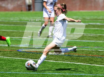 Thumbnail 2 in Kent Denver vs. Denver Science & Tech Stapleton (CHSAA 3A 2nd Round) photogallery.