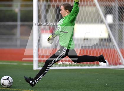 Thumbnail 3 in Mercer Island vs. Stadium (WIAA 3A Final)  photogallery.