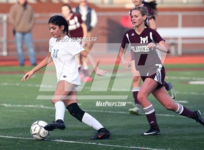 Thumbnail 3 in Mercer Island vs. Stadium (WIAA 3A Final)  photogallery.