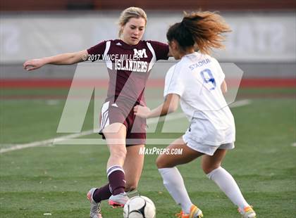 Thumbnail 3 in Mercer Island vs. Stadium (WIAA 3A Final)  photogallery.
