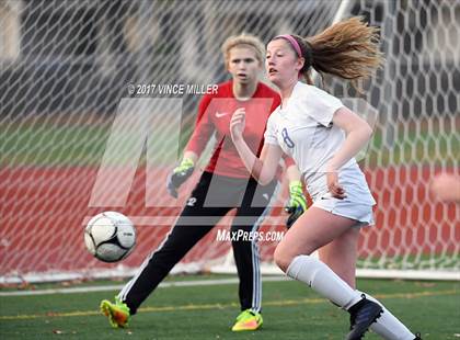 Thumbnail 1 in Mercer Island vs. Stadium (WIAA 3A Final)  photogallery.