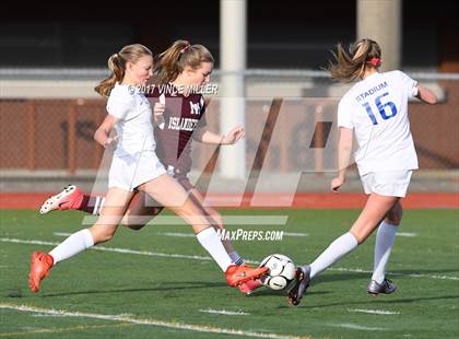 Thumbnail 2 in Mercer Island vs. Stadium (WIAA 3A Final)  photogallery.