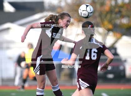 Thumbnail 3 in Mercer Island vs. Stadium (WIAA 3A Final)  photogallery.