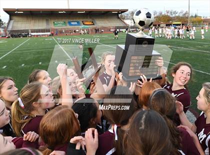 Thumbnail 2 in Mercer Island vs. Stadium (WIAA 3A Final)  photogallery.