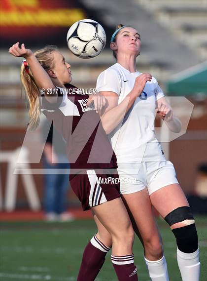 Thumbnail 2 in Mercer Island vs. Stadium (WIAA 3A Final)  photogallery.