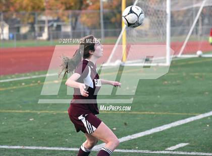 Thumbnail 1 in Mercer Island vs. Stadium (WIAA 3A Final)  photogallery.
