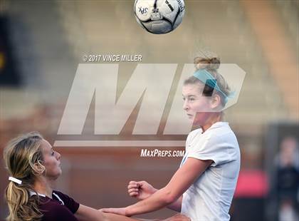 Thumbnail 2 in Mercer Island vs. Stadium (WIAA 3A Final)  photogallery.