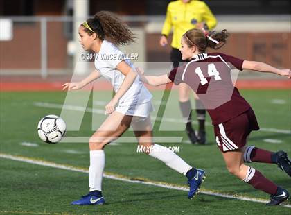 Thumbnail 2 in Mercer Island vs. Stadium (WIAA 3A Final)  photogallery.