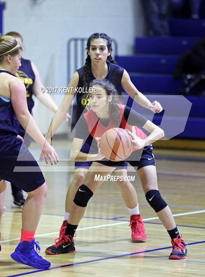 Thumbnail 2 in Anchor Bay vs Oxford  photogallery.
