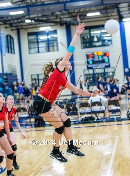 Thumbnail 3 in Shorecrest Prep vs. Bloomingdale (Berkeley JV Tournament) photogallery.