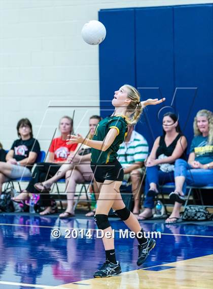 Thumbnail 1 in Shorecrest Prep vs. Bloomingdale (Berkeley JV Tournament) photogallery.
