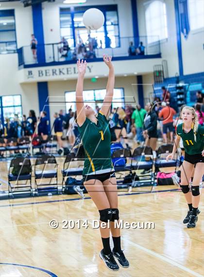 Thumbnail 2 in Shorecrest Prep vs. Bloomingdale (Berkeley JV Tournament) photogallery.
