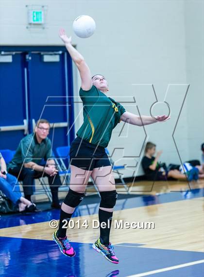 Thumbnail 3 in Shorecrest Prep vs. Bloomingdale (Berkeley JV Tournament) photogallery.