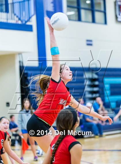 Thumbnail 1 in Shorecrest Prep vs. Bloomingdale (Berkeley JV Tournament) photogallery.