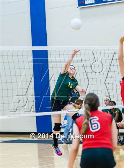 Thumbnail 2 in Shorecrest Prep vs. Bloomingdale (Berkeley JV Tournament) photogallery.