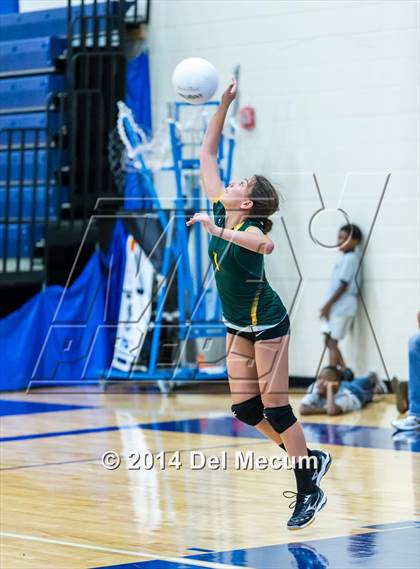 Thumbnail 1 in Shorecrest Prep vs. Bloomingdale (Berkeley JV Tournament) photogallery.