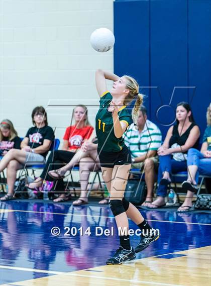 Thumbnail 2 in Shorecrest Prep vs. Bloomingdale (Berkeley JV Tournament) photogallery.