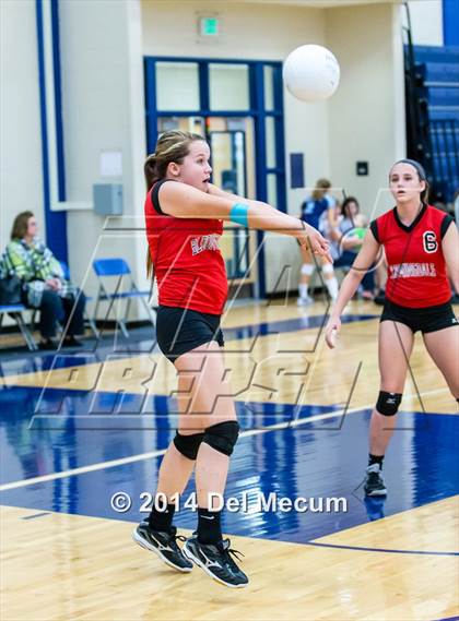Thumbnail 2 in Shorecrest Prep vs. Bloomingdale (Berkeley JV Tournament) photogallery.