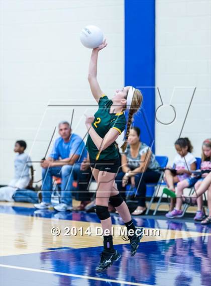 Thumbnail 3 in Shorecrest Prep vs. Bloomingdale (Berkeley JV Tournament) photogallery.