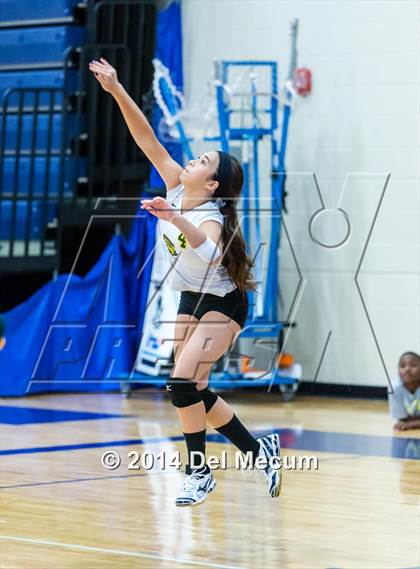 Thumbnail 1 in Shorecrest Prep vs. Bloomingdale (Berkeley JV Tournament) photogallery.