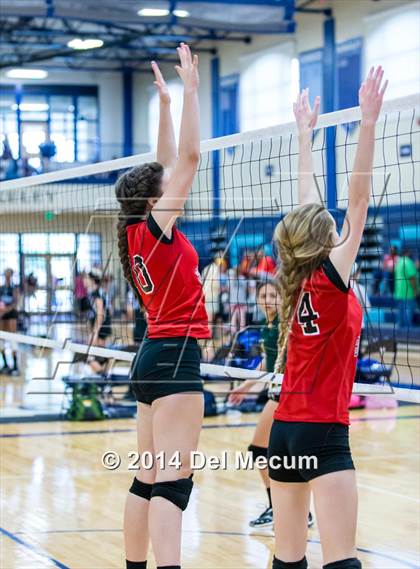 Thumbnail 3 in Shorecrest Prep vs. Bloomingdale (Berkeley JV Tournament) photogallery.