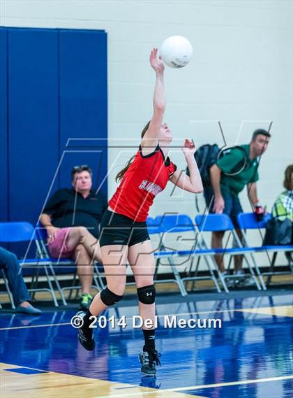 Thumbnail 3 in Shorecrest Prep vs. Bloomingdale (Berkeley JV Tournament) photogallery.