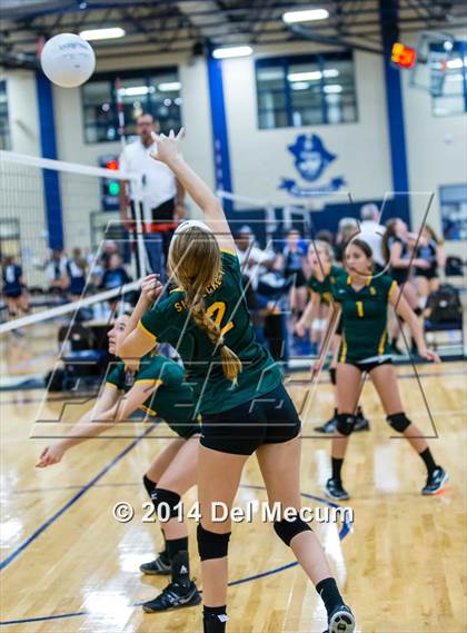 Thumbnail 2 in Shorecrest Prep vs. Bloomingdale (Berkeley JV Tournament) photogallery.