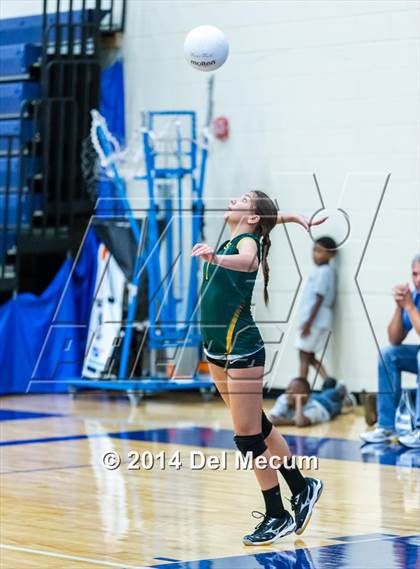 Thumbnail 3 in Shorecrest Prep vs. Bloomingdale (Berkeley JV Tournament) photogallery.