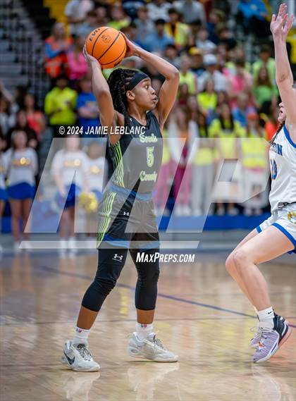 Thumbnail 1 in South County @ Robinson (VHSL Class 6 Region C Region Semifinal) photogallery.