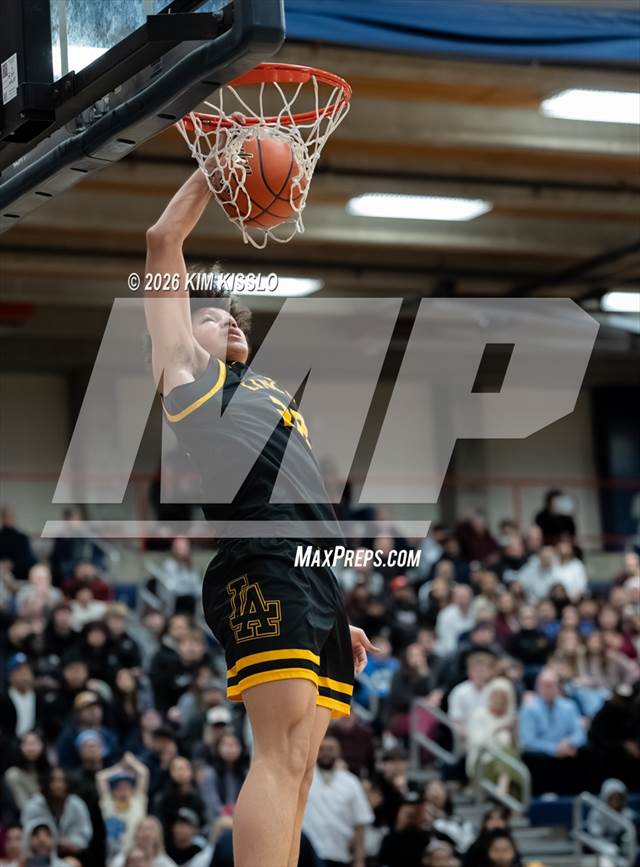 Lincoln @ O'Dea (WIAA 3A Round 2)