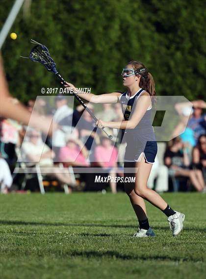 Thumbnail 3 in  University School of Milwaukee @ Whitefish/Nicolet/Shorewood (WLF Semifinal) photogallery.