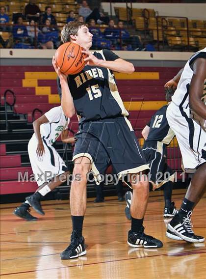 Thumbnail 1 in Fort Worth Christian vs. Paschal (Fantasy of Lights) photogallery.