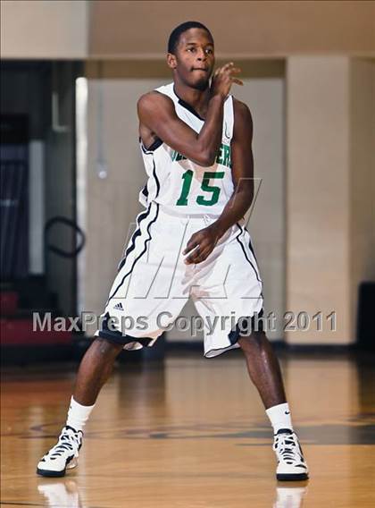 Thumbnail 1 in Fort Worth Christian vs. Paschal (Fantasy of Lights) photogallery.