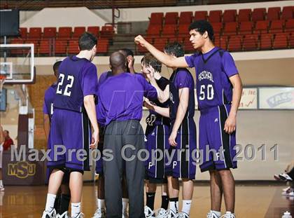 Thumbnail 2 in Fort Worth Christian vs. Paschal (Fantasy of Lights) photogallery.
