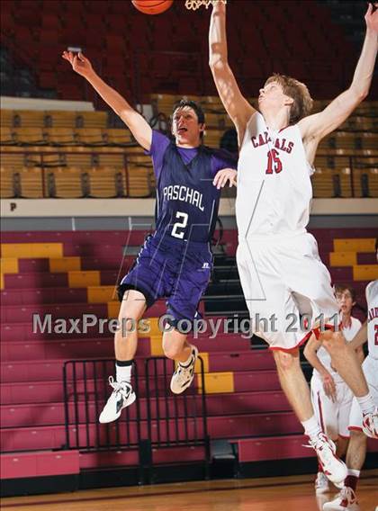 Thumbnail 3 in Fort Worth Christian vs. Paschal (Fantasy of Lights) photogallery.