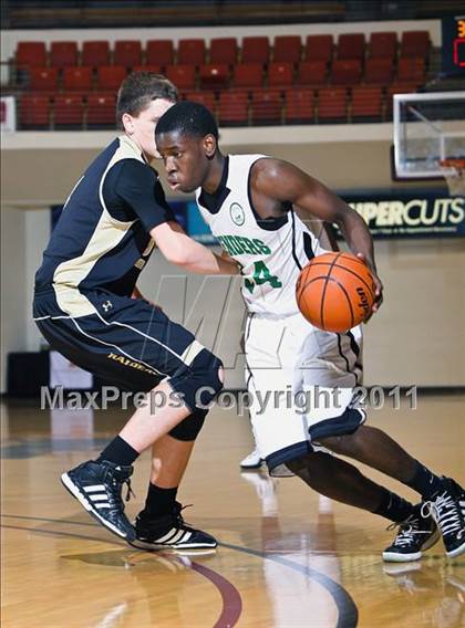 Thumbnail 3 in Fort Worth Christian vs. Paschal (Fantasy of Lights) photogallery.