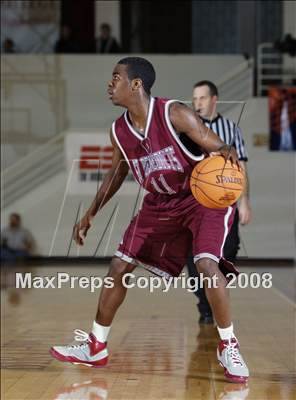 Thumbnail 2 in St. Benedict's Prep vs St.Thomas More (Spalding Hoophall Classic) photogallery.