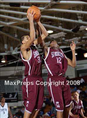 Thumbnail 1 in St. Benedict's Prep vs St.Thomas More (Spalding Hoophall Classic) photogallery.