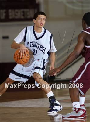 Thumbnail 2 in St. Benedict's Prep vs St.Thomas More (Spalding Hoophall Classic) photogallery.