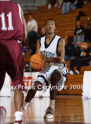Thumbnail 1 in St. Benedict's Prep vs St.Thomas More (Spalding Hoophall Classic) photogallery.