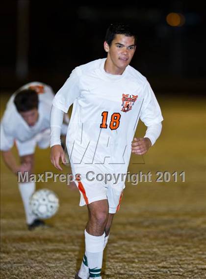 Thumbnail 3 in Soccer East Lincolnton vs. Lincolnton (NCHSAA Playoffs) photogallery.
