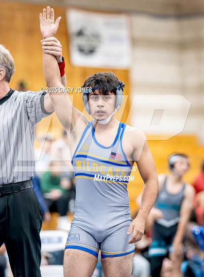 Thumbnail 1 in Will C Wood vs Reed (Rocklin duals tournament) photogallery.