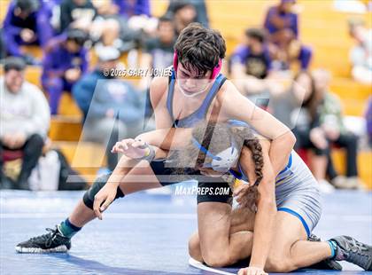 Thumbnail 3 in Will C Wood vs Reed (Rocklin duals tournament) photogallery.