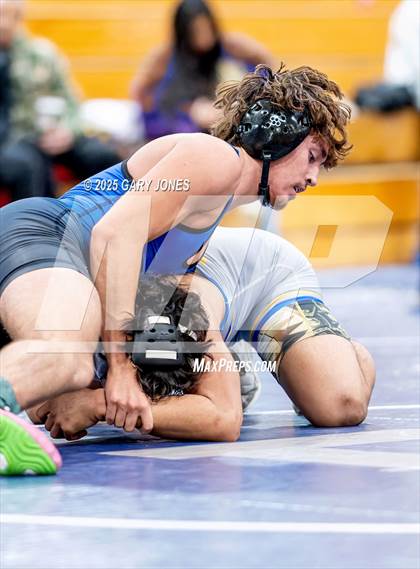 Thumbnail 1 in Will C Wood vs Reed (Rocklin duals tournament) photogallery.