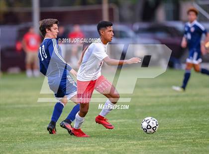 Thumbnail 1 in Lee [Robert E.] vs Smithson Valley (Class 6A Region 4 Area) photogallery.