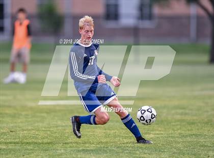 Thumbnail 3 in Lee [Robert E.] vs Smithson Valley (Class 6A Region 4 Area) photogallery.