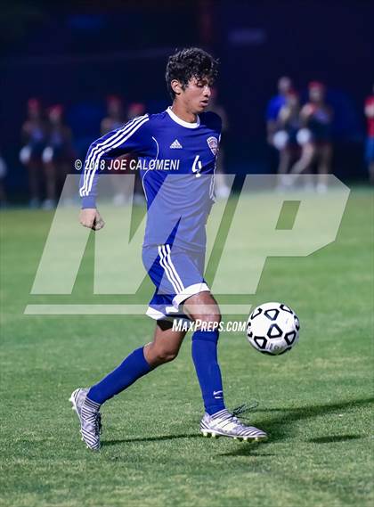 Thumbnail 1 in Lee [Robert E.] vs Smithson Valley (Class 6A Region 4 Area) photogallery.